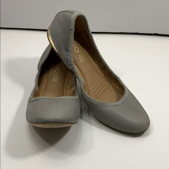 Aldo Shoes - Aldo gray leather ballet flats size 8